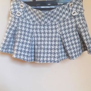 Aeropostale Wool Houndstooth Pleated Mini Skirt